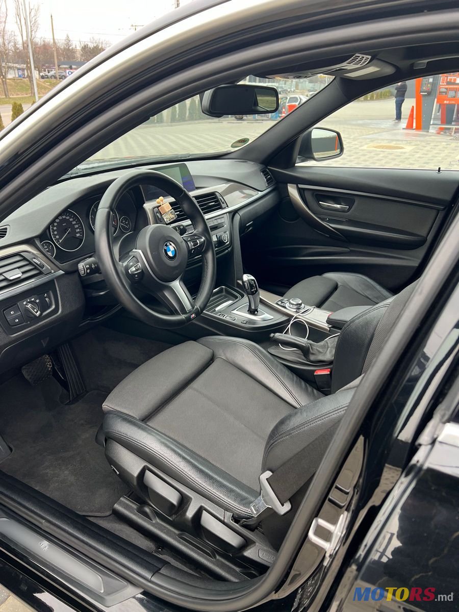 2015' BMW 3 Series photo #5
