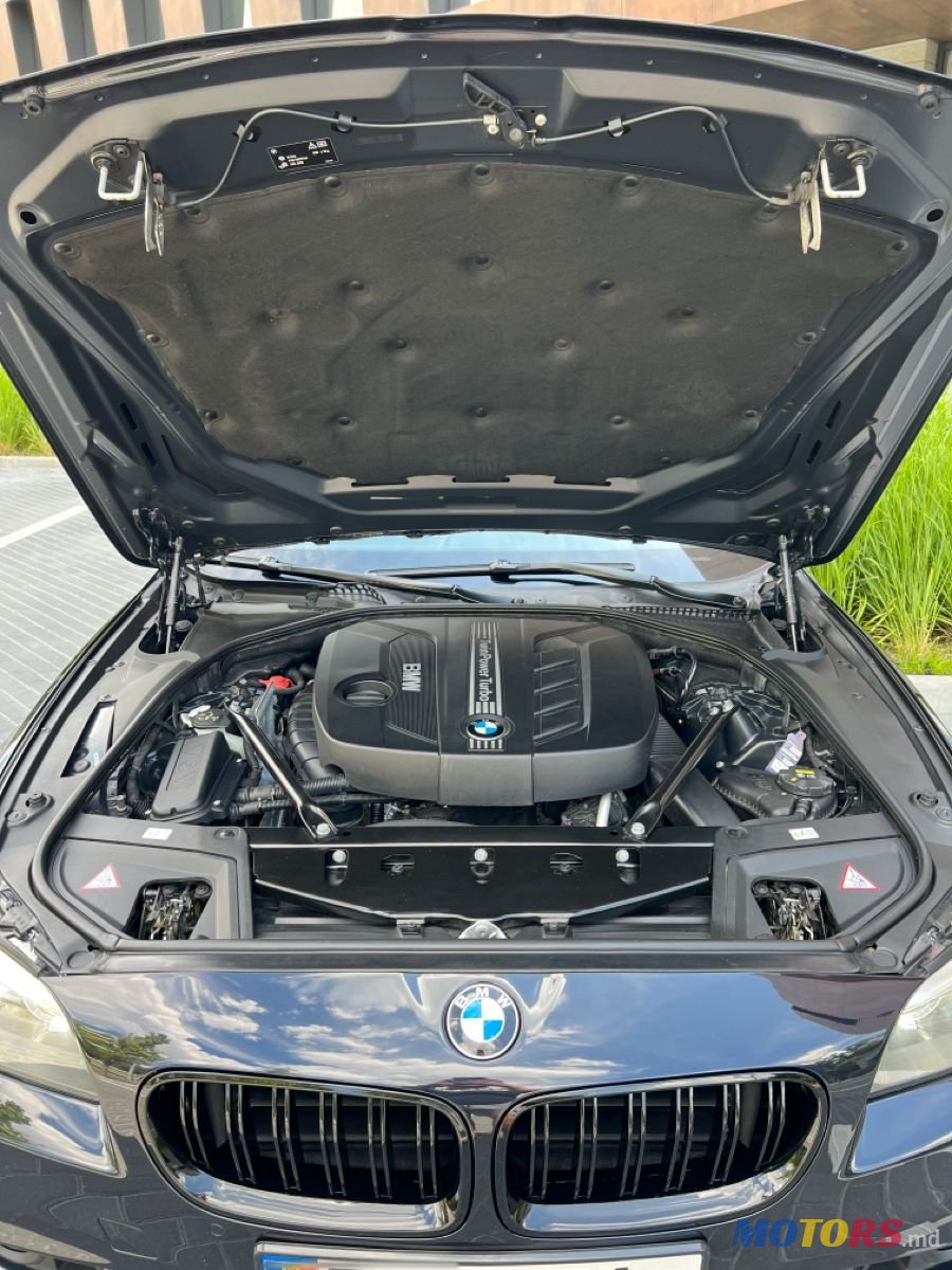 2017' BMW 5 Series photo #5