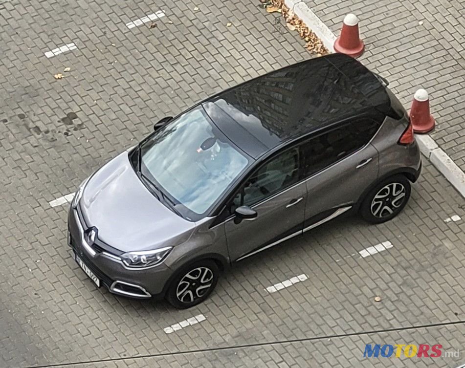 2015' Renault Captur photo #1