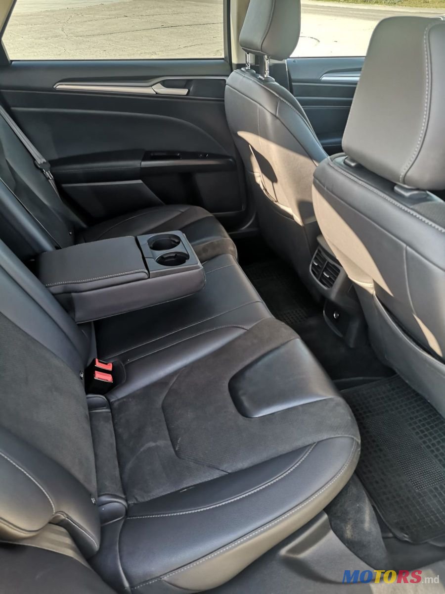 2016' Ford Mondeo photo #5
