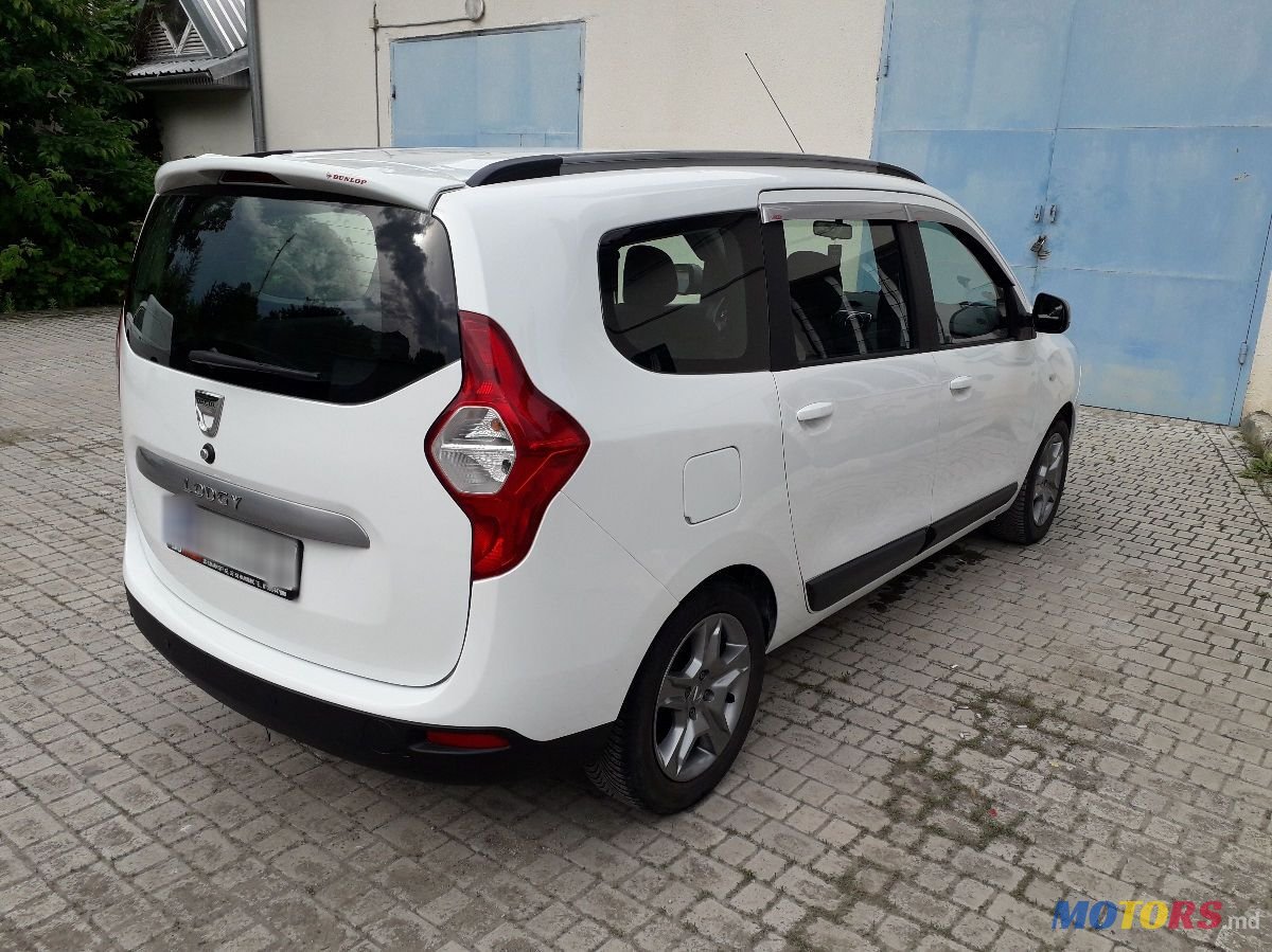 2012' Dacia Lodgy photo #2