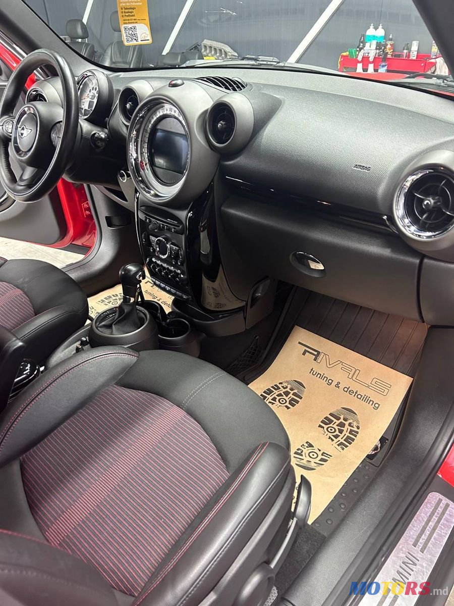 2010' MINI Countryman photo #3