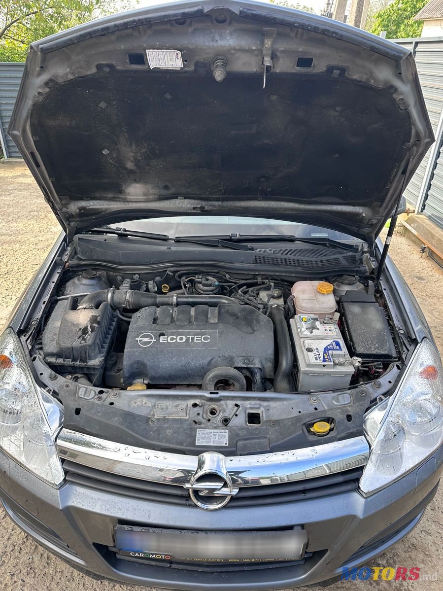 2006' Opel Astra photo #3