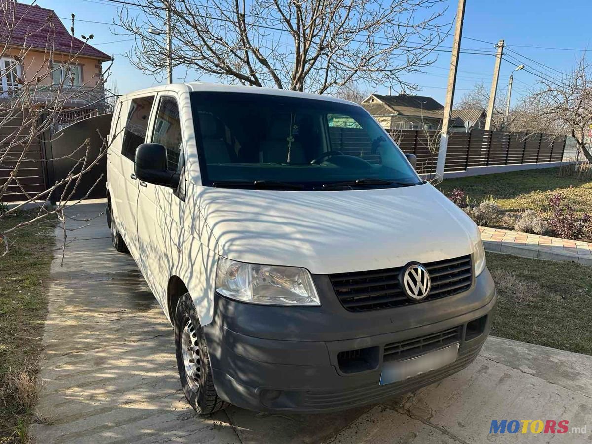 2007' Volkswagen Transporter photo #1