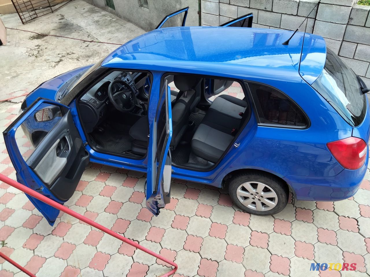 2009' Skoda Fabia photo #4