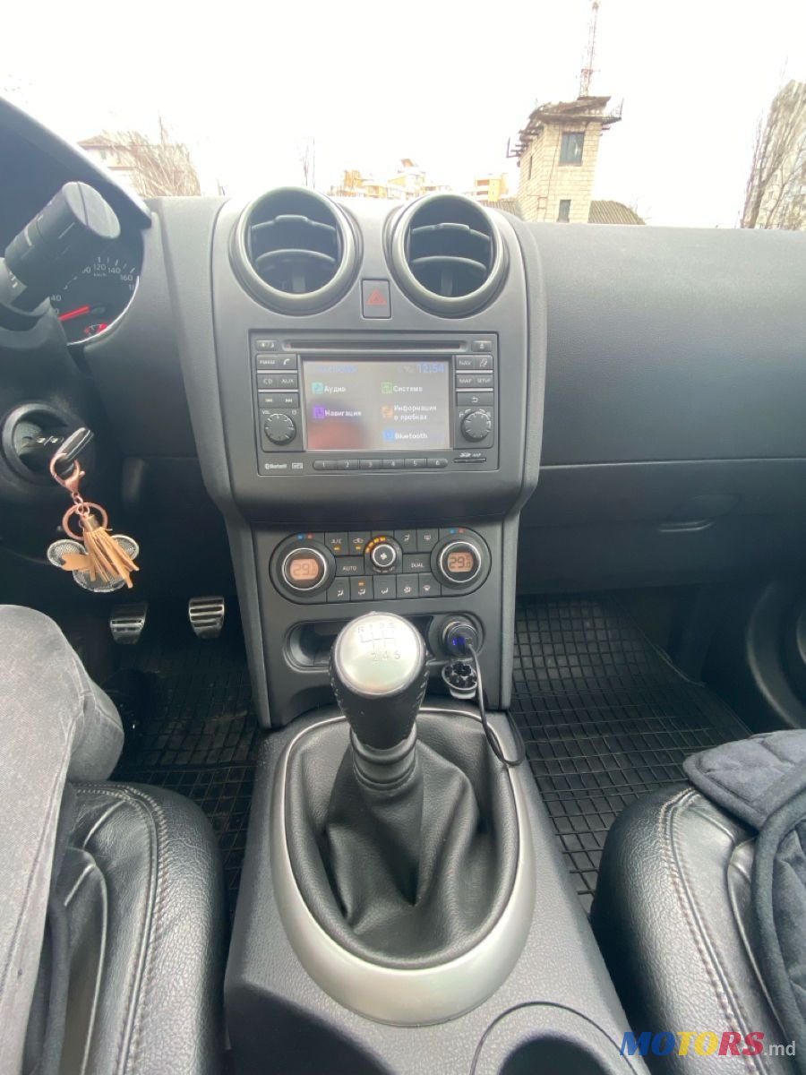 2011' Nissan Qashqai photo #4