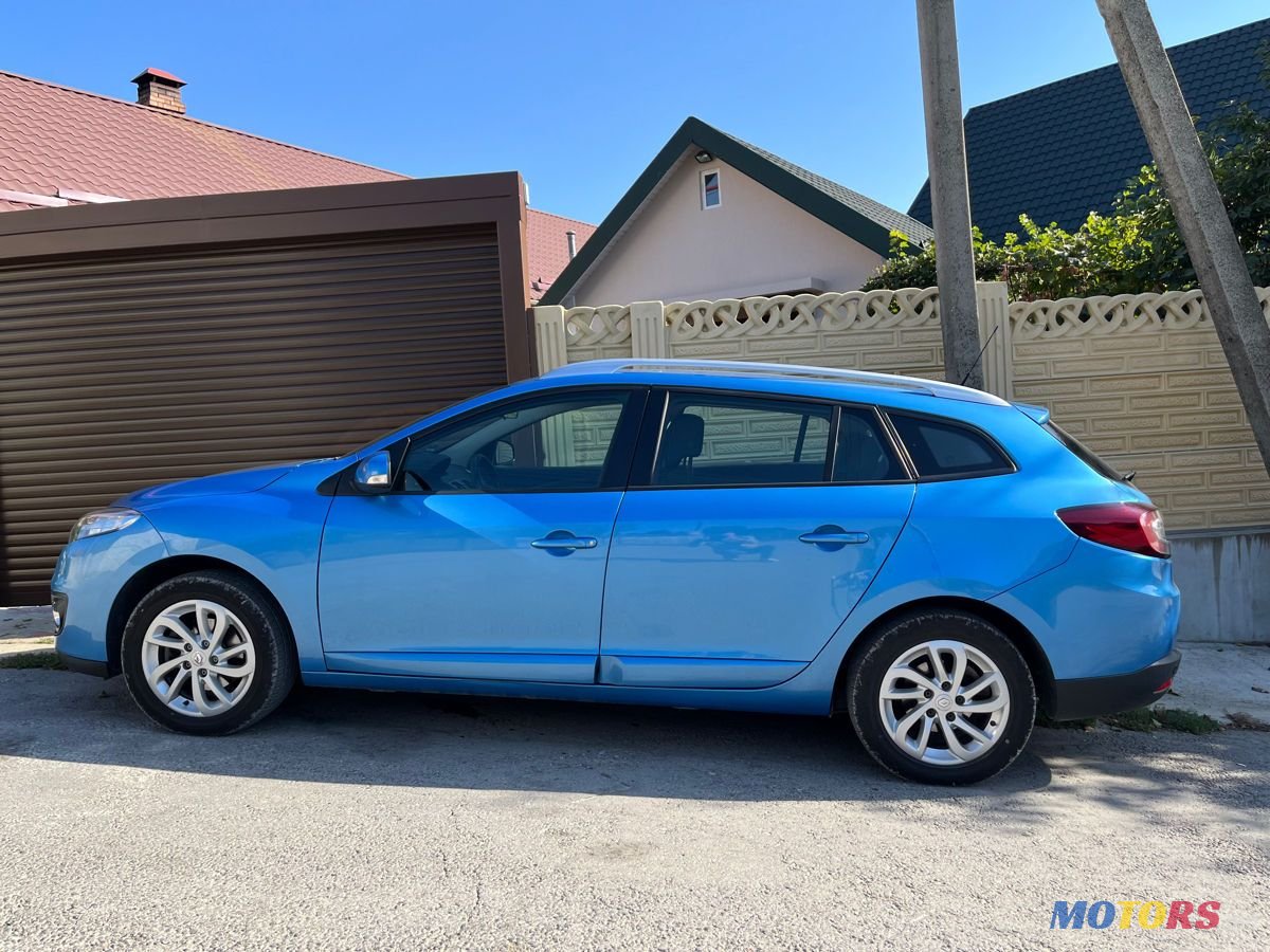 2013' Renault Megane photo #3