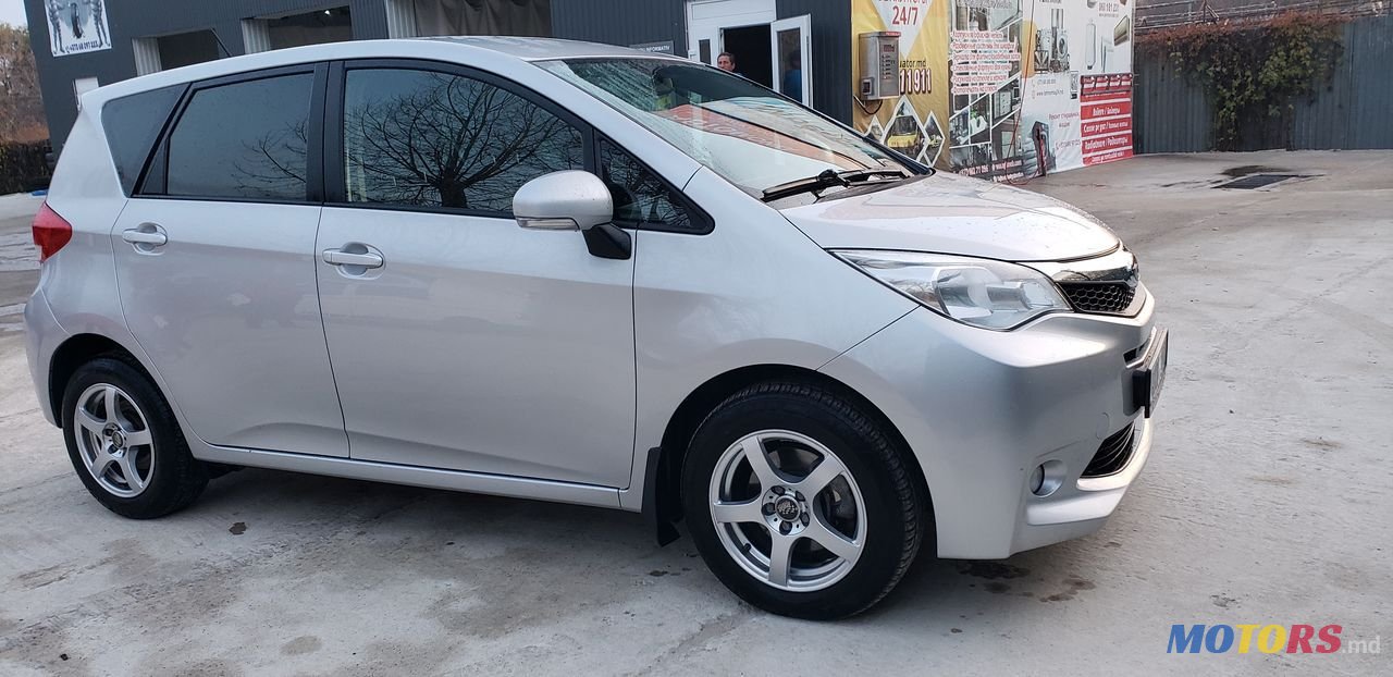 2011' Subaru Trezia photo #4