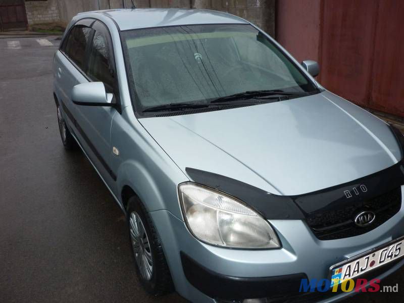 2006' Kia Rio photo #3