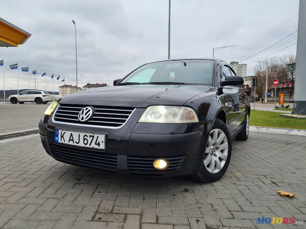 2003' Volkswagen Passat photo #1