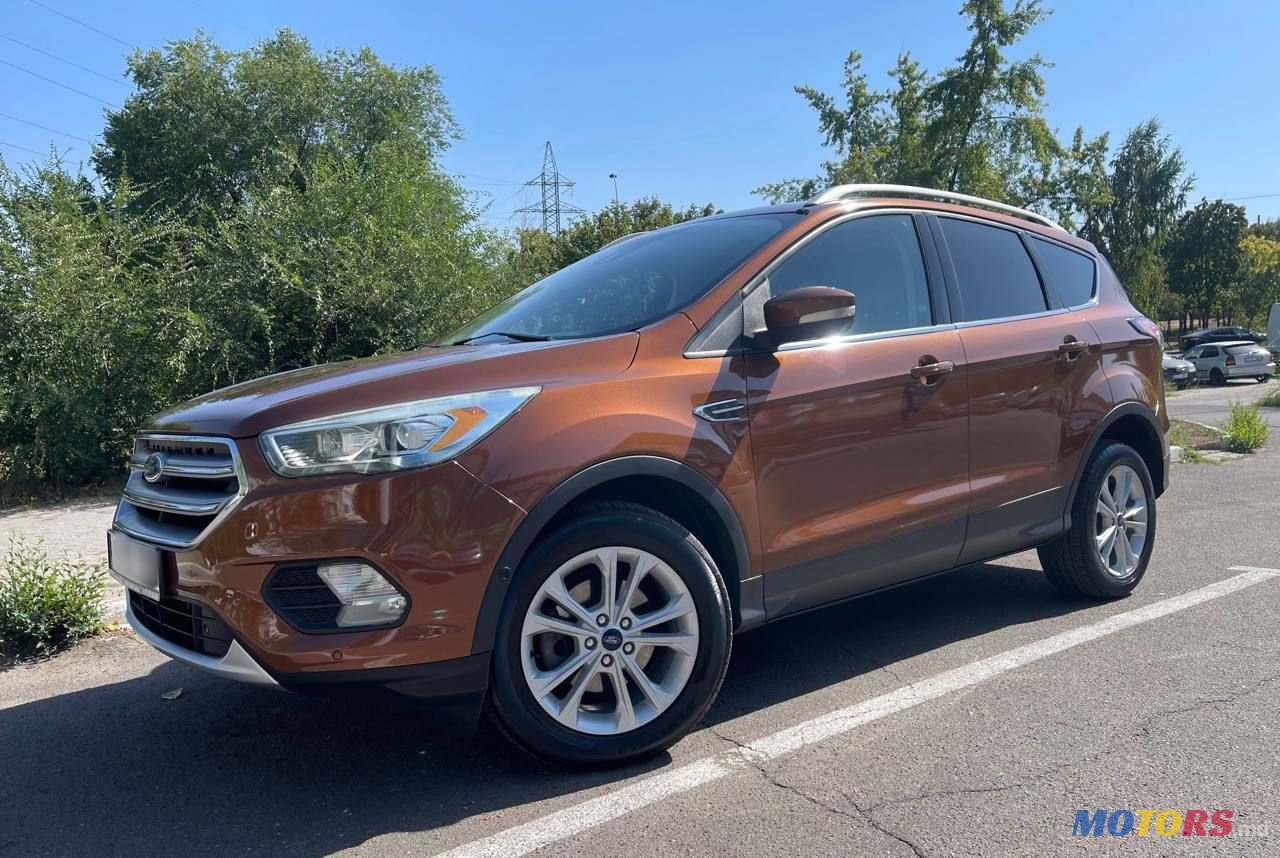 2017' Ford Escape photo #1