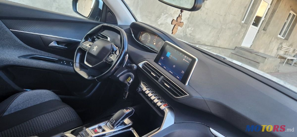 2018' Peugeot 3008 photo #4