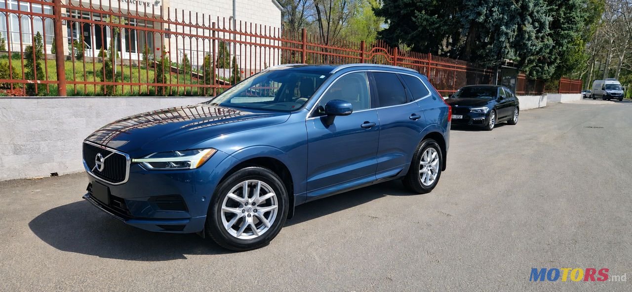 2018' Volvo XC60 photo #2