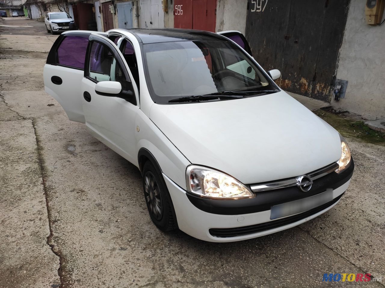 2002' Opel Corsa photo #1
