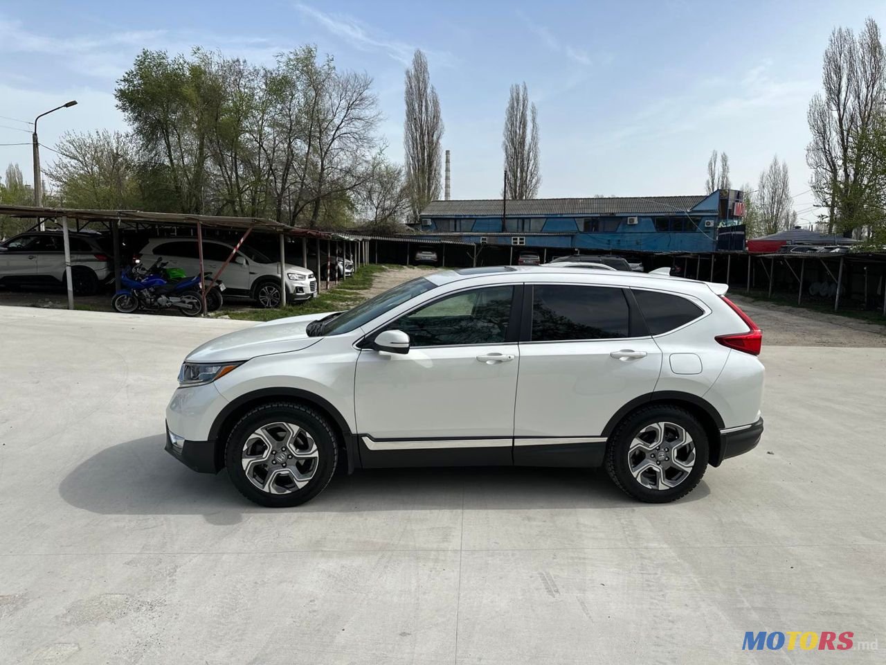 2017' Honda CR-V photo #6