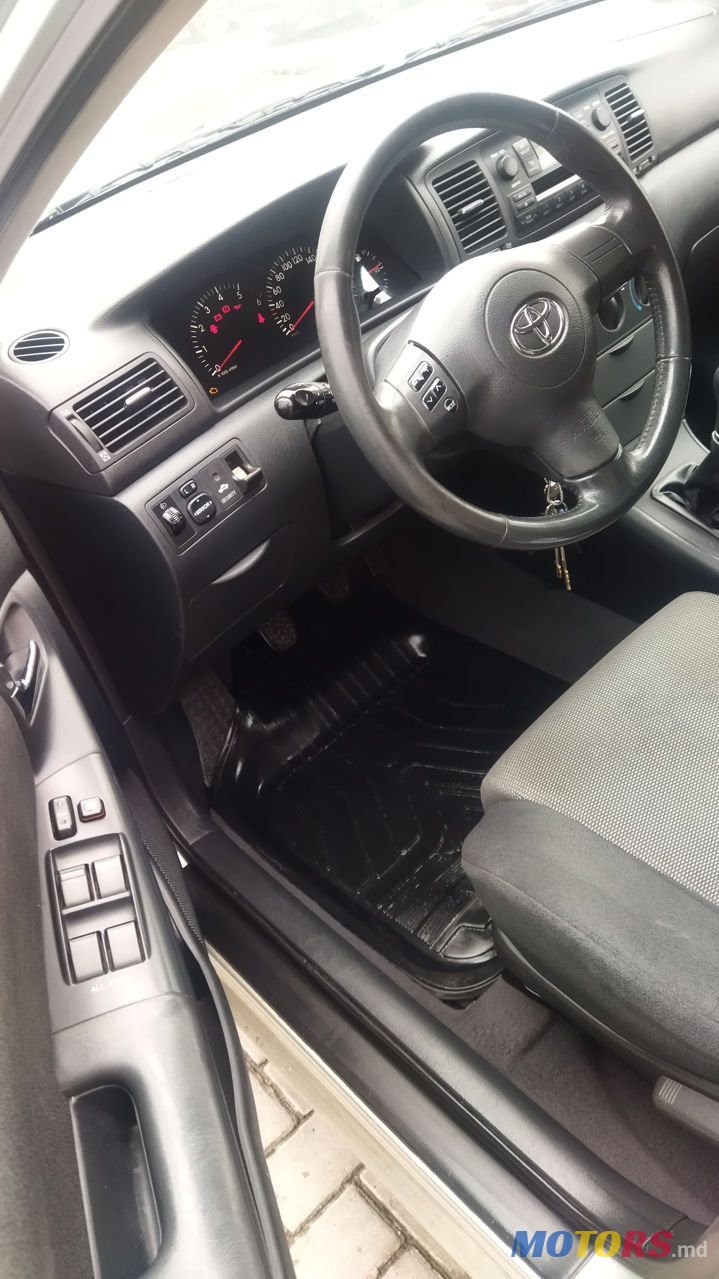 2006' Toyota Corolla photo #3
