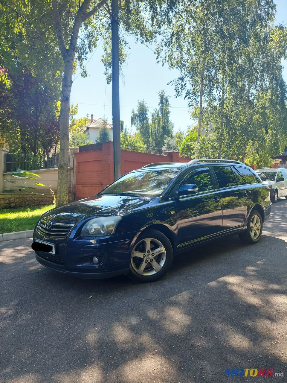 2007' Toyota Avensis photo #2