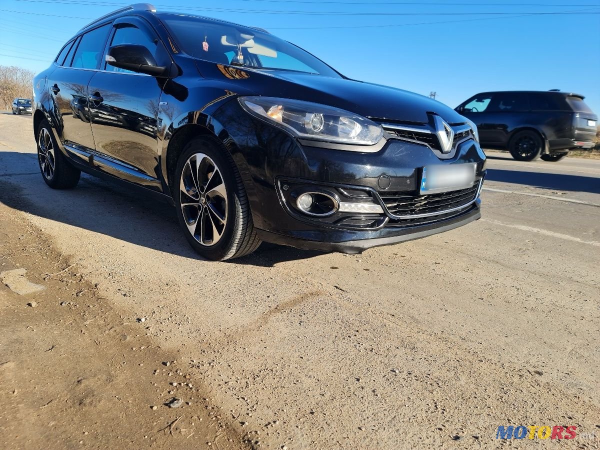 2015' Renault Megane photo #1