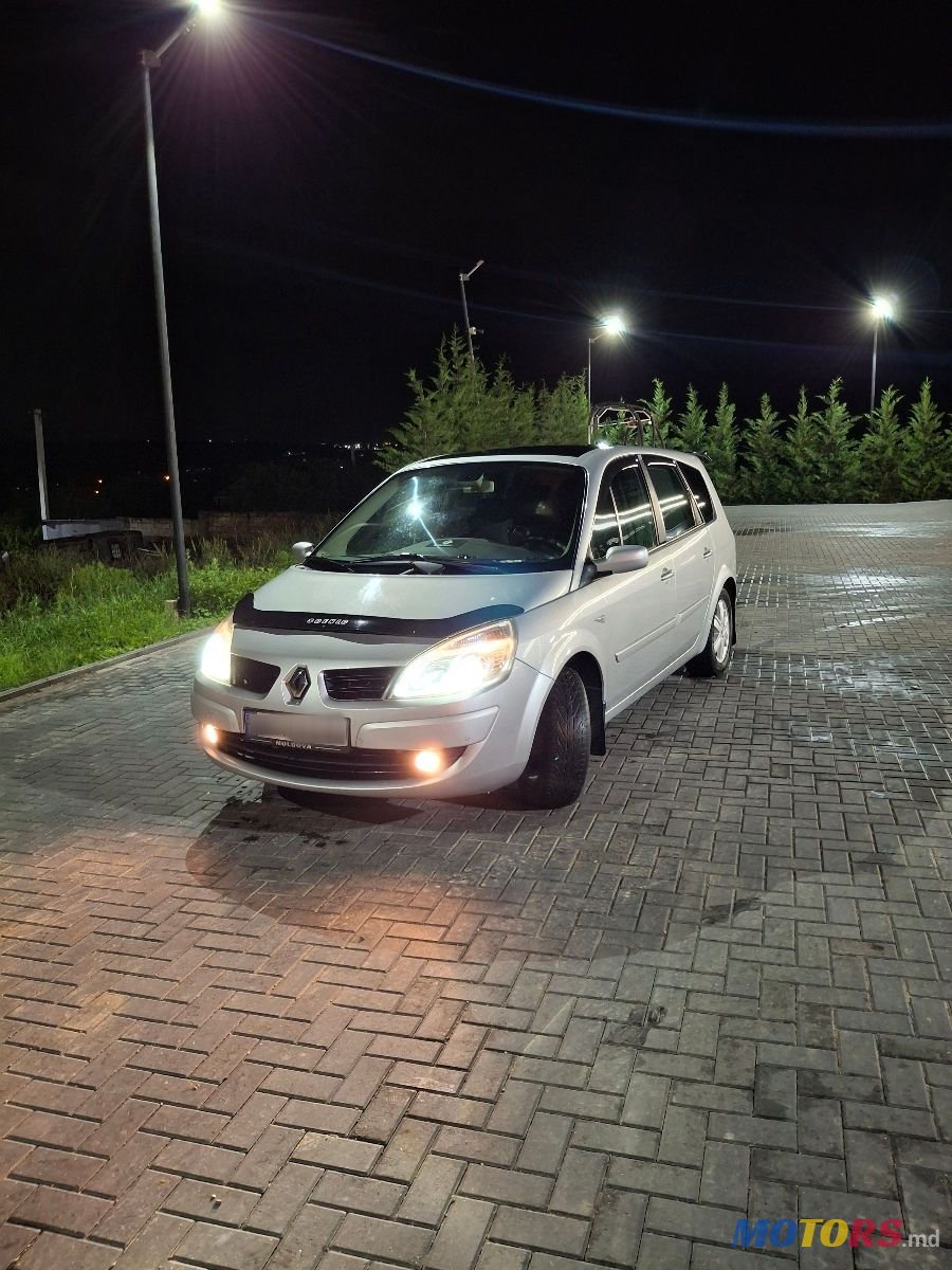 2007' Renault Scenic photo #2