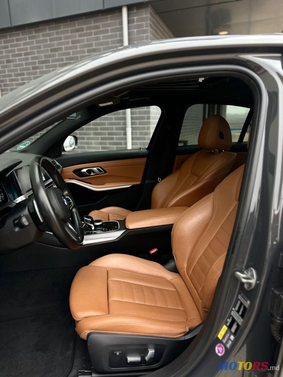 2021' BMW 3 Series photo #5
