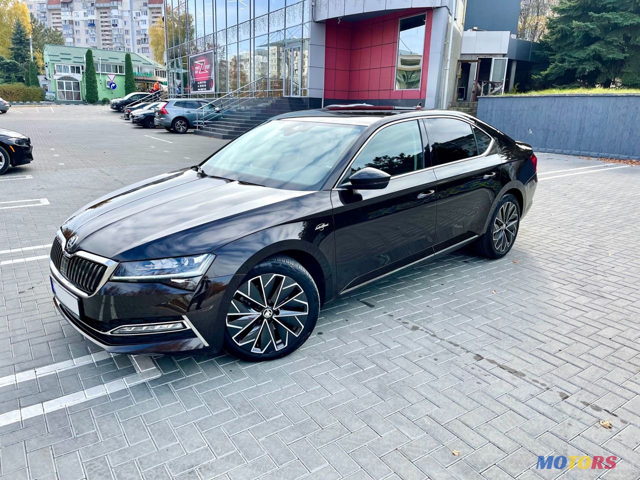 2020' Skoda Superb photo #3