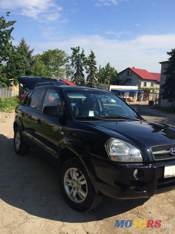 2006' Hyundai Tucson photo #1