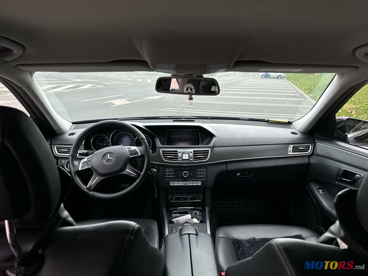 2015' Mercedes-Benz E-Class photo #4