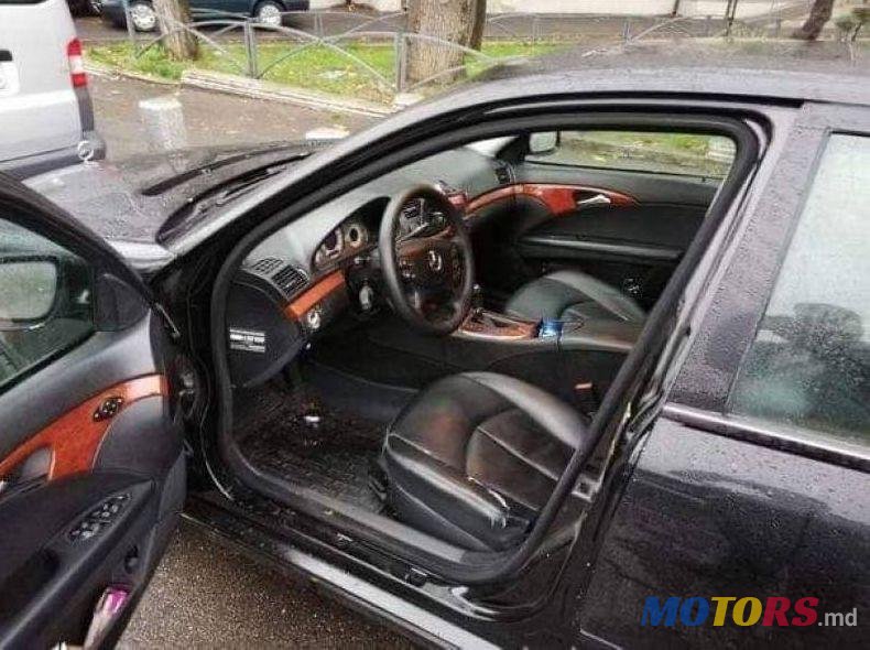 2008' Mercedes-Benz E photo #4