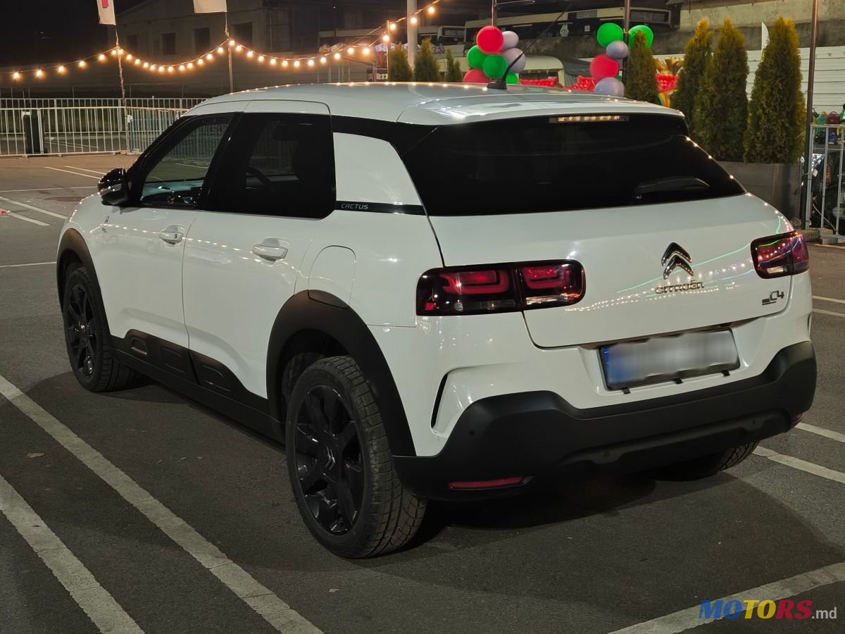 2019' Citroen C4 Cactus photo #2