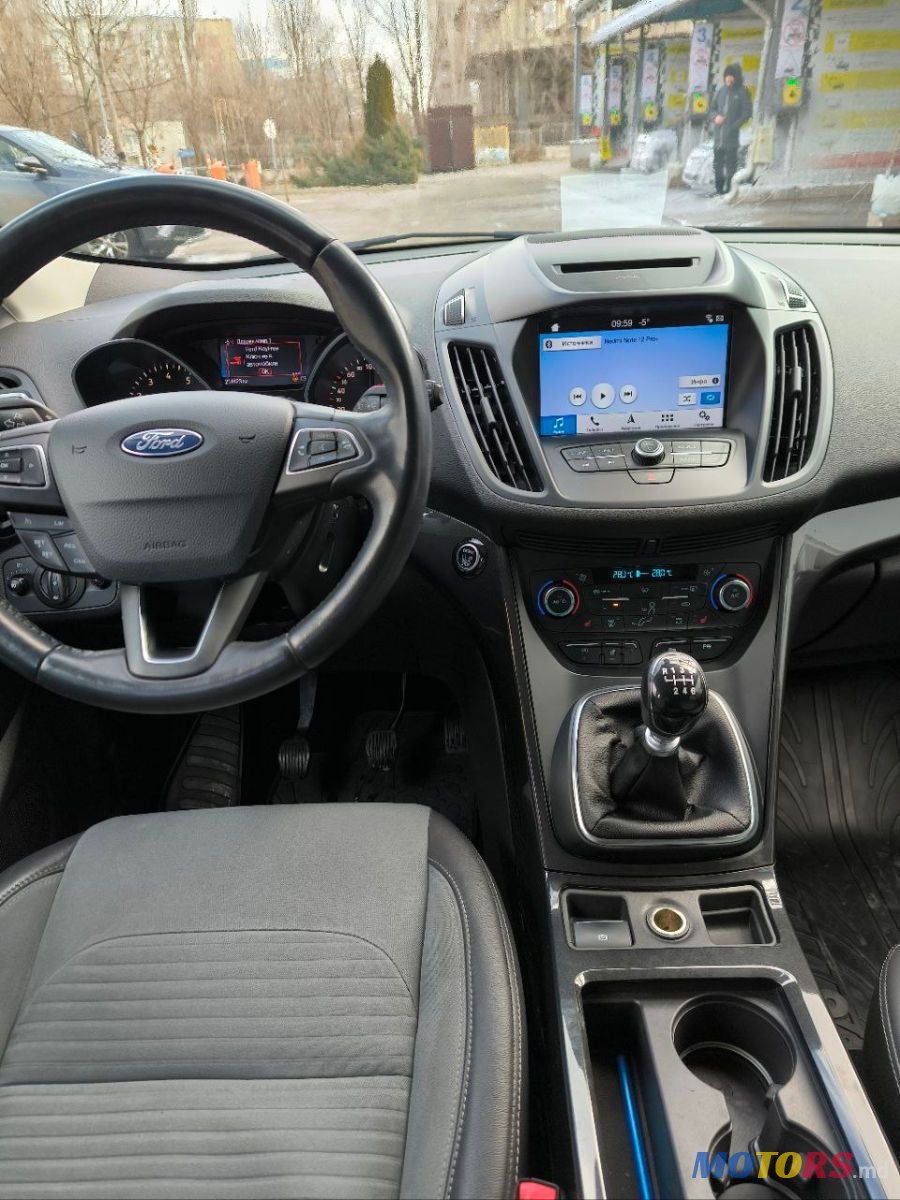 2016' Ford Kuga photo #1