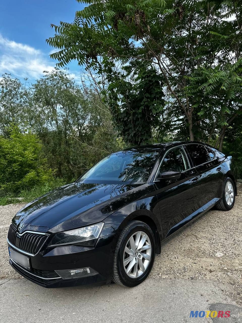 2017' Skoda Superb photo #3