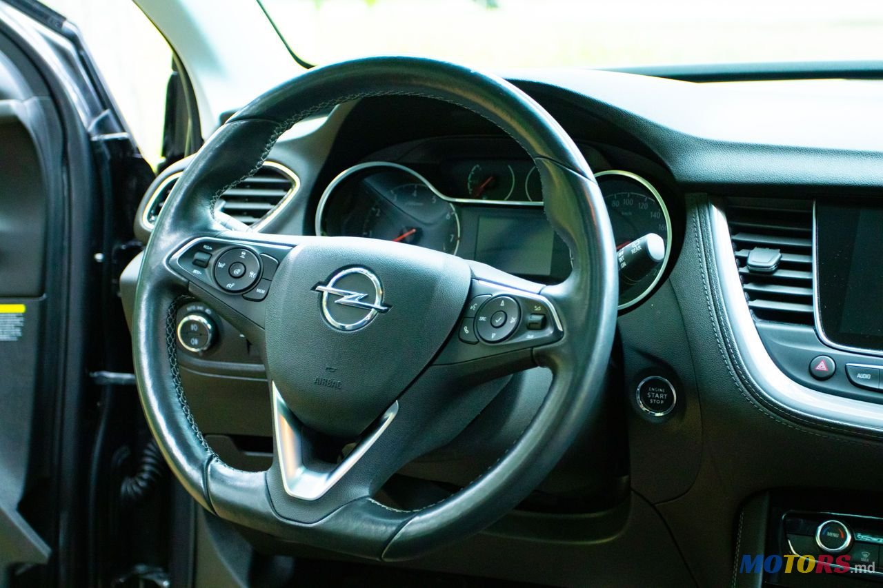 2020' Opel Grandland X photo #4