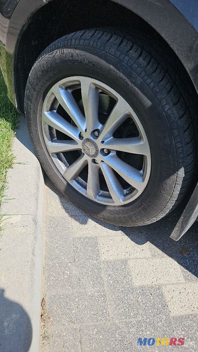 2020' Mercedes-Benz Vito photo #3