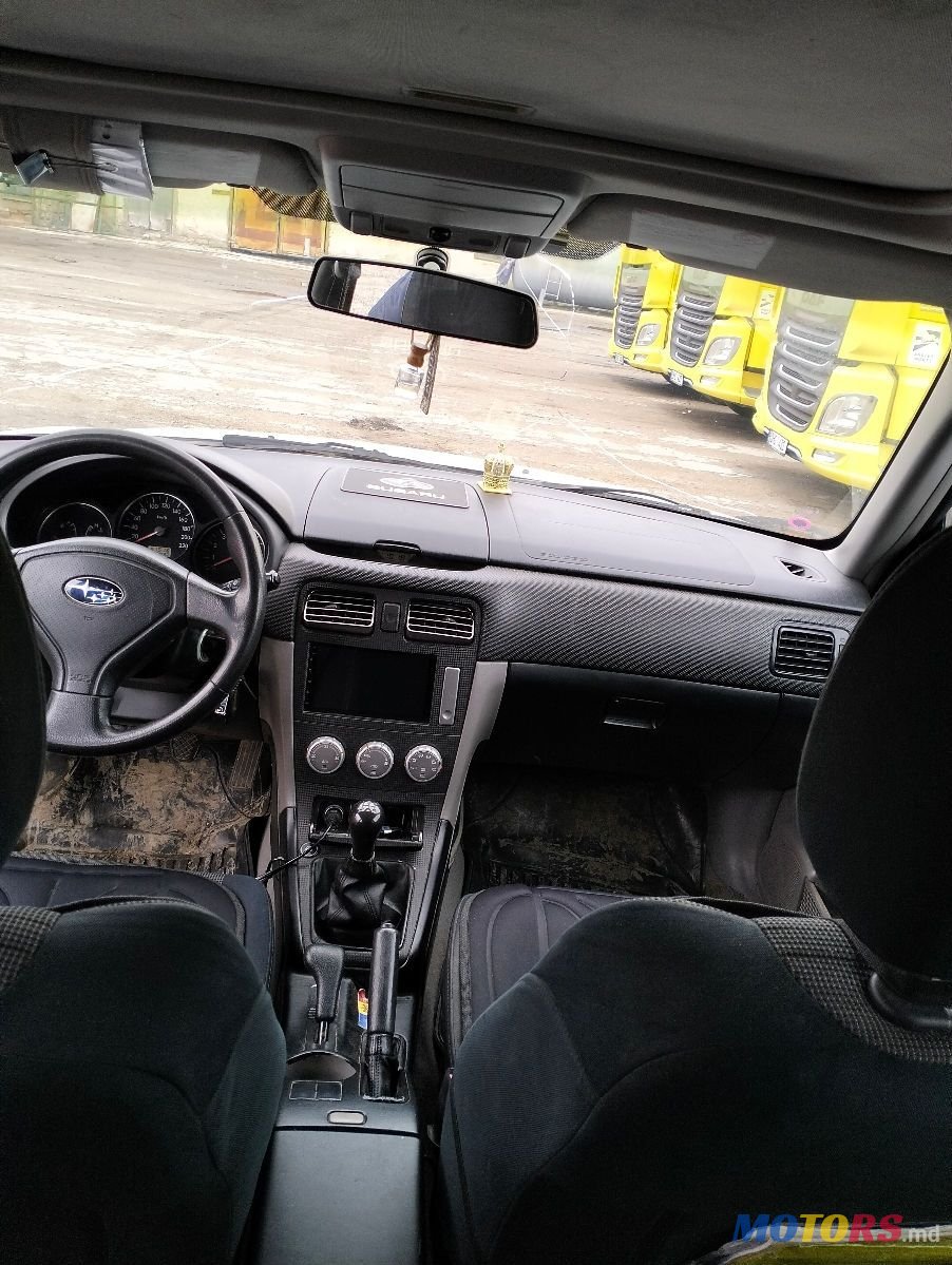 2004' Subaru Forester photo #4