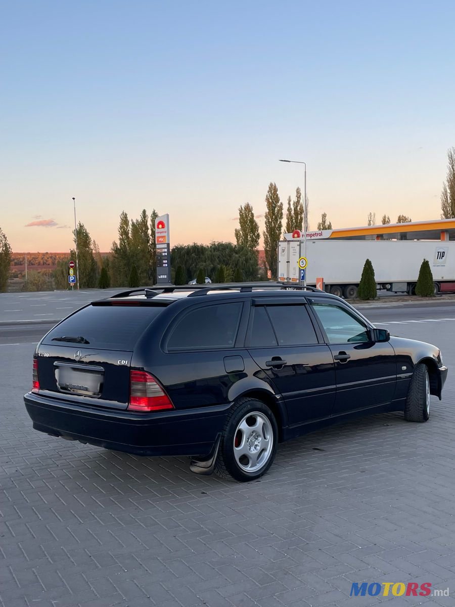 2000' Mercedes-Benz C-Class photo #5