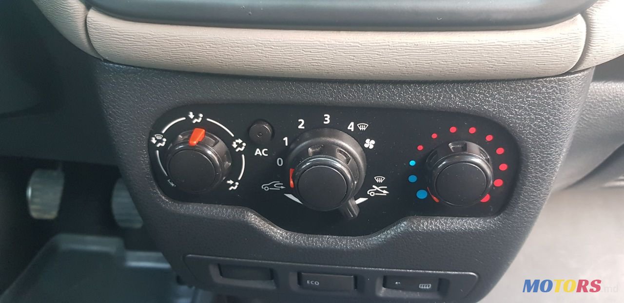 2014' Dacia Dokker Van photo #4