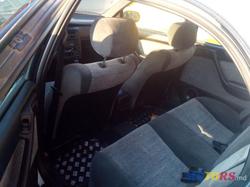 1995' Toyota Carina photo #4