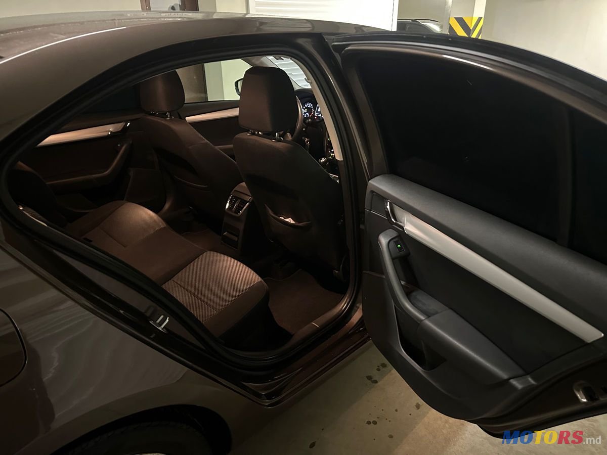 2013' Skoda Octavia photo #5