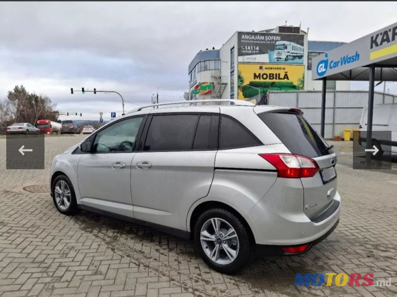 2013' Ford Grand C-MAX photo #3