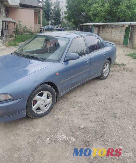 1993' Mitsubishi Galant photo #1