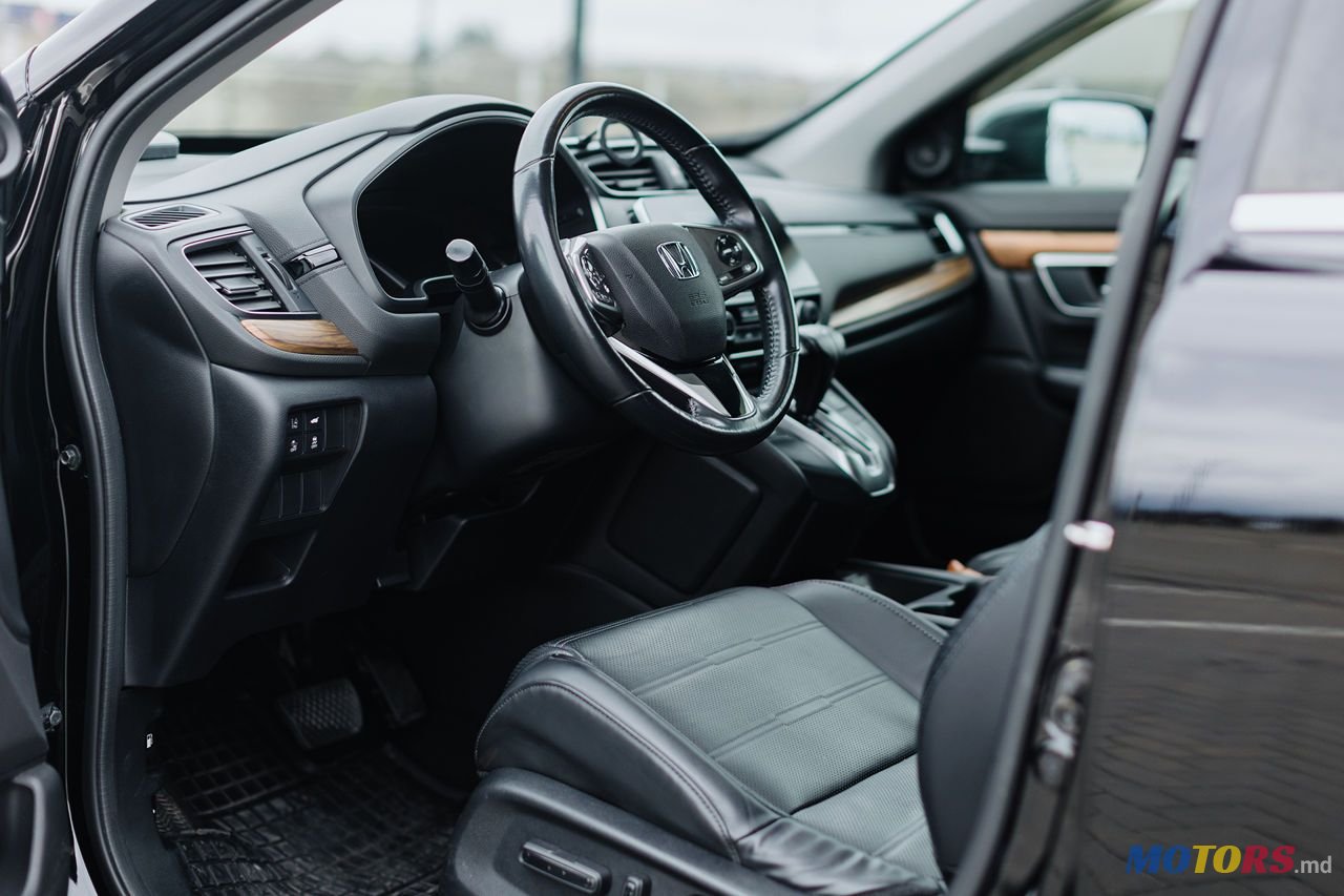 2019' Honda CR-V photo #6