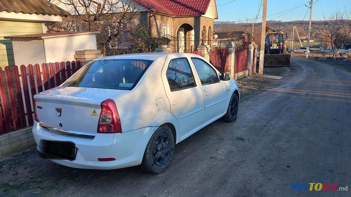 2011' Dacia Logan photo #1