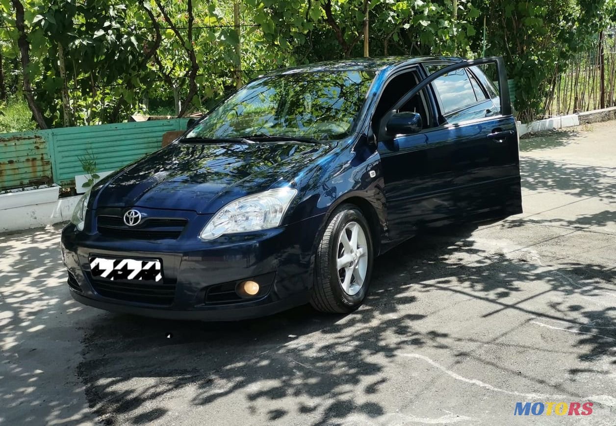 2005' Toyota Corolla photo #6