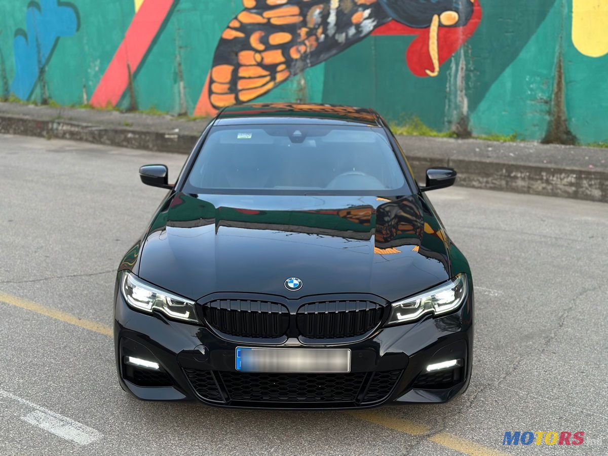 2020' BMW 3 Series photo #2
