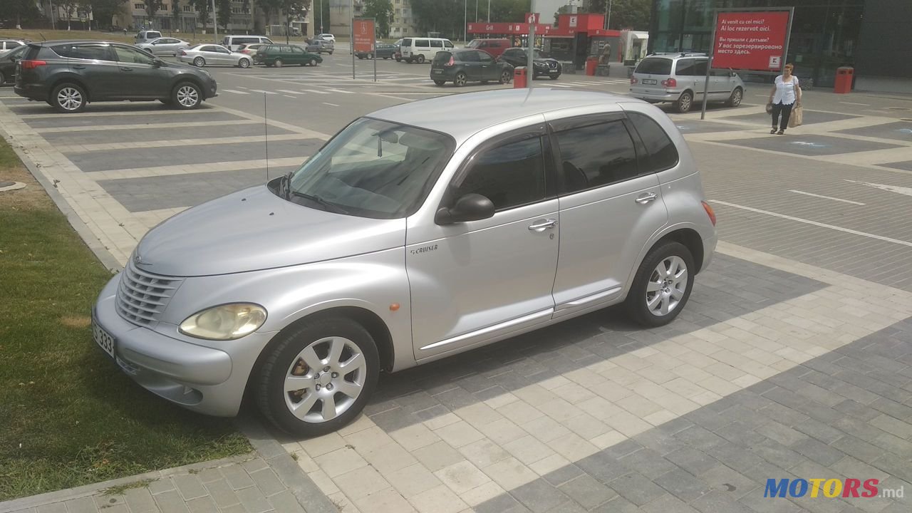 2003' Chrysler PT Cruiser photo #2