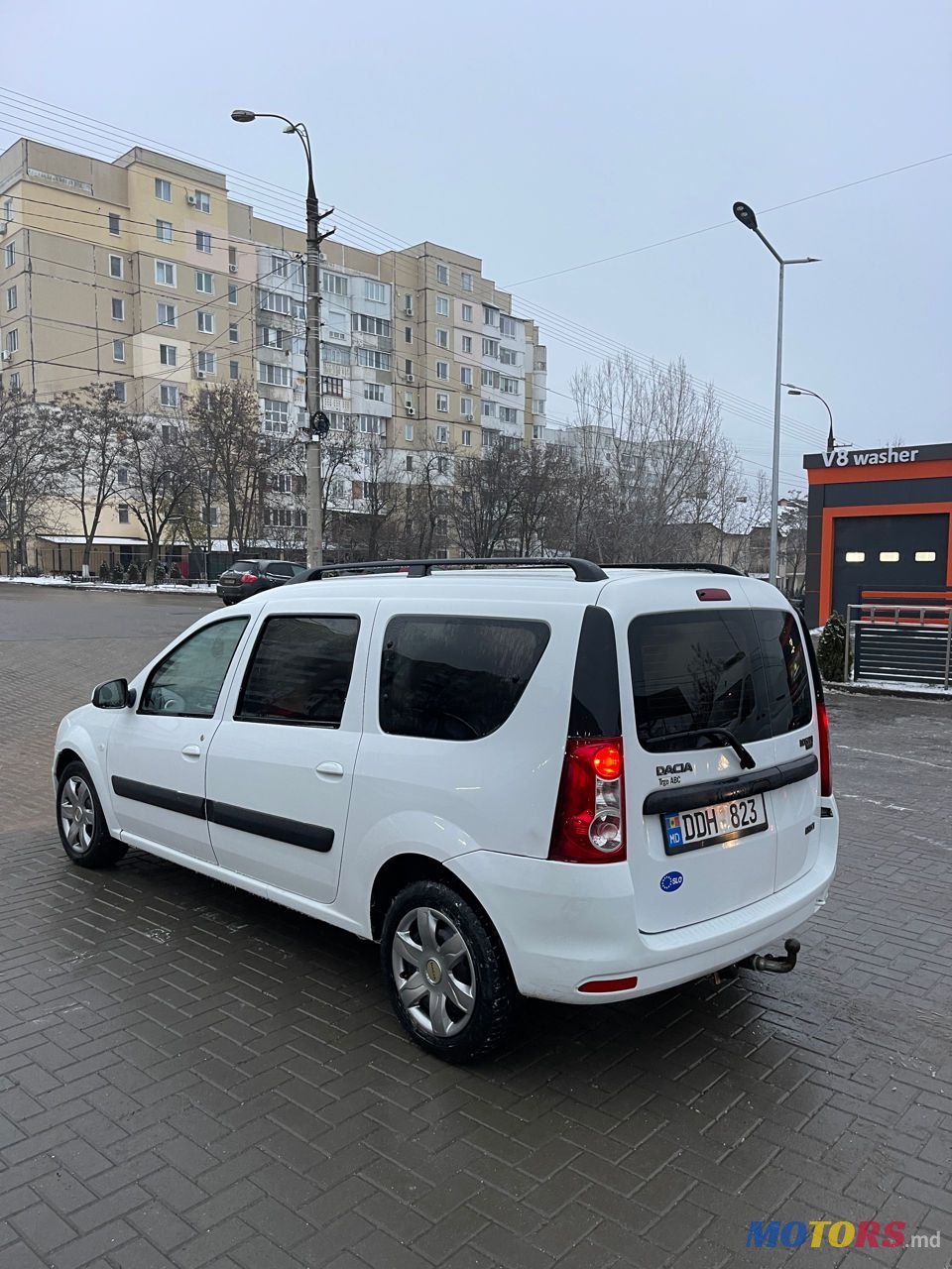 2010' Dacia Logan photo #4