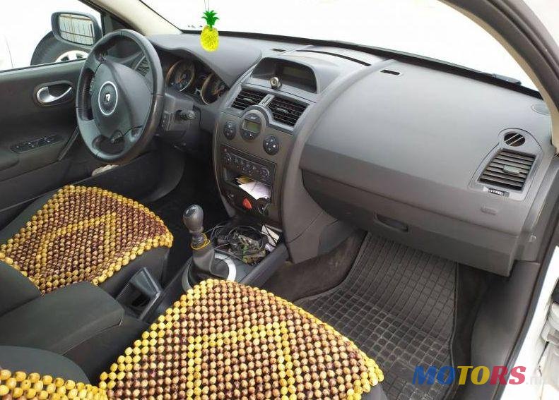 2006' Renault Megane photo #2