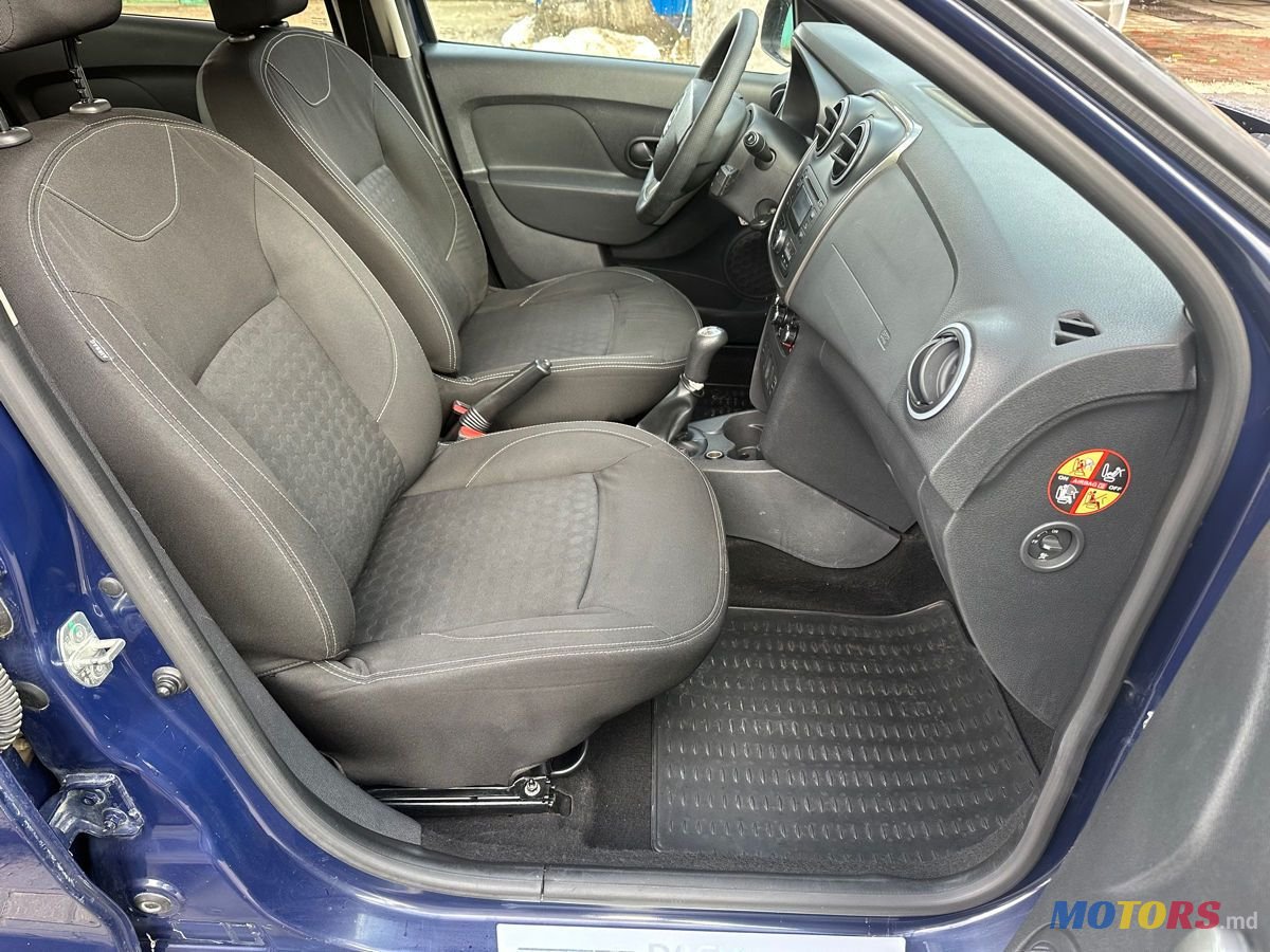 2014' Dacia Logan photo #6