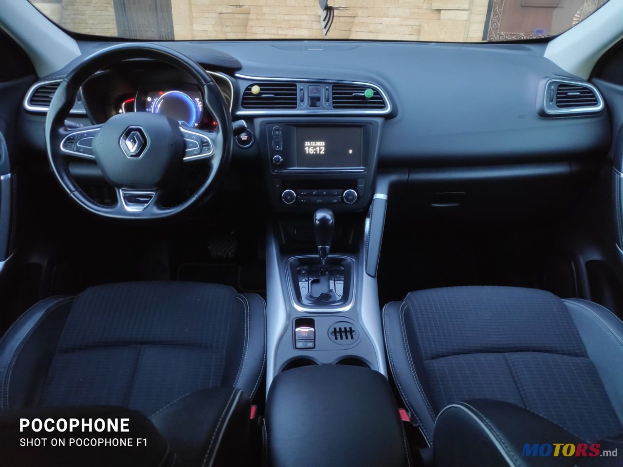 2015' Renault Kadjar photo #5