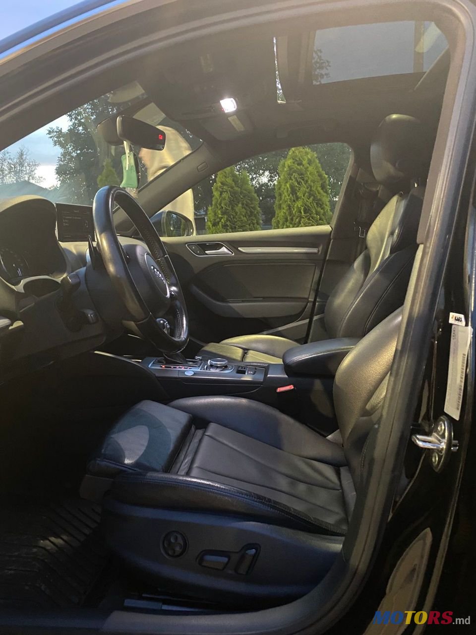 2016' Audi A3 E-Tron photo #3